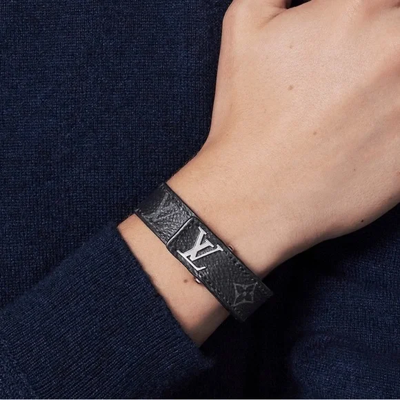 Louis Vuitton Black and Silver Men's Bracelet - Picture 1 of 6